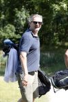 Eemnes 28 mei 2018
Golfwedstrijd ten bate van Warchild met oa Victor Reinier Toine v Peperstraten Mariska v Kolck en Frits Sissing. Kunstenaar Pim Smit maakt samen met victor Reinier een schilderij .