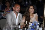 Utrecht 2 juni 2018
Gala van Wesley Sneijder in Hoptel v d Valk. Wesley kreeg een belangrijke onderscheiding van de gemeente Utrecht buit bhanden van Burgemeester Jan v Zanen. Yolanthe Sneijder Cabau v Kasbergen feliciteerde hem.