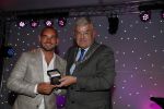 Utrecht 2 juni 2018
Gala van Wesley Sneijder in Hoptel v d Valk. Wesley kreeg een belangrijke onderscheiding van de gemeente Utrecht buit bhanden van Burgemeester Jan v Zanen. Yolanthe Sneijder Cabau v Kasbergen feliciteerde hem.
