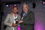 Utrecht 2 juni 2018
Gala van Wesley Sneijder in Hoptel v d Valk. Wesley kreeg een belangrijke onderscheiding van de gemeente Utrecht buit bhanden van Burgemeester Jan v Zanen. Yolanthe Sneijder Cabau v Kasbergen feliciteerde hem.