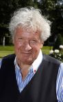 Haarzuilens 6 juni 2018
Opening expositie in kasteel de haar met oa Rene Mioch Annewil Blankers Renee Soutendijk en Willeke v Ammelrooij. Willibrord Frequin met vriendin