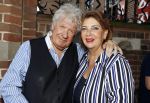 Haarzuilens 6 juni 2018
Opening expositie in kasteel de haar met oa Rene Mioch Annewil Blankers Renee Soutendijk en Willeke v Ammelrooij. Willibrord Frequin met vriendin