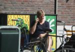 Amsterdam 23 mei 2018
Wim Kieft met vriendin op terras bij de coffeecompany.