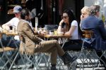 Amsterdam 23 mei 2019
Amanda Balk met haar (ex) man op terras in Amsterdam zuid.