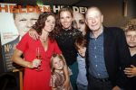 Amsterdam 29 mei 2019
10 jaar magazine Helden geporesnteerd bij Gassan Diamonds.
Frits en Barbara Barend praten met inge de Bruijn Ronald Koeman en Giovanni Bronkhorst. Barbara was er met partner en hun kinderen