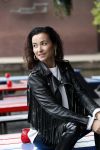 Amsterdam 28 mei 2019
Birgit Schuurman arriveert op een jetski bij cafe de waterkant om daar een gids van Liptonice uit te reiken aan eigenaar van de waterkant.