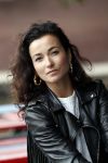 Amsterdam 28 mei 2019
Birgit Schuurman arriveert op een jetski bij cafe de waterkant om daar een gids van Liptonice uit te reiken aan eigenaar van de waterkant.