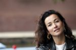 Amsterdam 28 mei 2019
Birgit Schuurman arriveert op een jetski bij cafe de waterkant om daar een gids van Liptonice uit te reiken aan eigenaar van de waterkant.