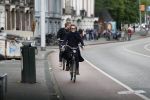 Amsterdam 25 mei 2019
Connie Palmen op de fiets in Amsterdam.