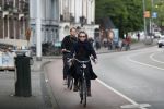 Amsterdam 25 mei 2019
Connie Palmen op de fiets in Amsterdam.