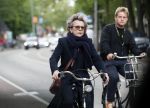 Amsterdam 25 mei 2019
Connie Palmen op de fiets in Amsterdam.