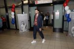 Schiphol  19 mei 2019
Vele fans wachten Duncan Laurence op nadat hij op schiphol is geland . De avond ervoor heeft hij het songfestival gewonnen in israel