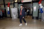 Schiphol  19 mei 2019
Vele fans wachten Duncan Laurence op nadat hij op schiphol is geland . De avond ervoor heeft hij het songfestival gewonnen in israel