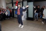 Schiphol  19 mei 2019
Vele fans wachten Duncan Laurence op nadat hij op schiphol is geland . De avond ervoor heeft hij het songfestival gewonnen in israel