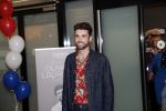 Schiphol  19 mei 2019
Vele fans wachten Duncan Laurence op nadat hij op schiphol is geland . De avond ervoor heeft hij het songfestival gewonnen in israel