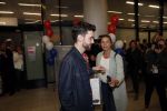 Schiphol  19 mei 2019
Vele fans wachten Duncan Laurence op nadat hij op schiphol is geland . De avond ervoor heeft hij het songfestival gewonnen in israel