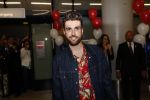 Schiphol  19 mei 2019
Vele fans wachten Duncan Laurence op nadat hij op schiphol is geland . De avond ervoor heeft hij het songfestival gewonnen in israel