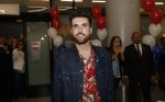 Schiphol  19 mei 2019
Vele fans wachten Duncan Laurence op nadat hij op schiphol is geland . De avond ervoor heeft hij het songfestival gewonnen in israel