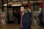 Schiphol  19 mei 2019
Vele fans wachten Duncan Laurence op nadat hij op schiphol is geland . De avond ervoor heeft hij het songfestival gewonnen in israel