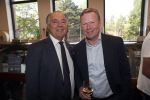 Amsterdam 29 mei 2019
10 jaar magazine Helden geporesnteerd bij Gassan Diamonds.
Frits en Barbara Barend praten met inge de Bruijn Ronald Koeman en Giovanni Bronkhorst. Benno Leeser en Ronald Koeman