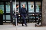 Amsterdam 25 mei 2019
Gerard Spong met partner en hun hondje op de beethovenstraat. Ze rijden in hun Rolls Royce.