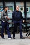 Amsterdam 25 mei 2019
Gerard Spong met partner en hun hondje op de beethovenstraat. Ze rijden in hun Rolls Royce.