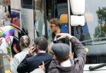 Amsterdam 19 mei 2019
Duncan laurence en zijn vriend Gerco Derksen  komen met bus aan bij westergasfabriek voor programma Jeroen Pauw.