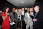 Amsterdam 29 mei 2019
10 jaar magazine Helden geporesnteerd bij Gassan Diamonds.
Frits en Barbara Barend praten met inge de Bruijn Ronald Koeman en Giovanni Bronkhorst. Giovanni kwam met zijn vrouiw zoon en vader en moeder