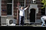 Amsterdam 22 mei 2019
Hans v d Togt is zijn woonark / woonboot compleet aan het verbouwen.