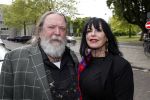 Amsterdam 17 mei 2019
Opening Art Zuid door Jan des Bouvrie. Henk en Louise Schiffmacher