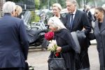 Maarssen Amsterdam 5 juni 2019
Crematie Martine Bijl op zorgvlied in Amsterdam. Herma Krabbe