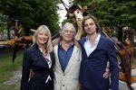 Amsterdam 17 mei 2019
Opening Art Zuid door Jan des Bouvrie. De zoon van Jan Cremer , ivan Cremer had ook een heel mooi kunstwerk gemaakt. jan kwam met zijn vrouw Babette
