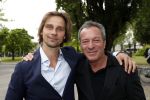 Amsterdam 17 mei 2019
Opening Art Zuid door Jan des Bouvrie. De zoon van Jan Cremer , ivan Cremer had ook een heel mooi kunstwerk gemaakt.