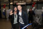 Schiphol  19 mei 2019
Vele fans wachten Duncan Laurence op nadat hij op schiphol is geland . De avond ervoor heeft hij het songfestival gewonnen in israel. Jaap Hilhorst en Koos v Plateringen