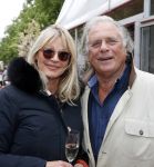 Amsterdam 17 mei 2019
Opening Art Zuid door Jan des Bouvrie. De zoon van Jan Cremer , ivan Cremer had ook een heel mooi kunstwerk gemaakt. jan kwam met zijn vrouw Babette