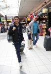 Schiphol  19 mei 2019
Vele fans wachten Duncan Laurence op nadat hij op schiphol is geland . De avond ervoor heeft hij het songfestival gewonnen in israel. Jan Smit met ome Cor