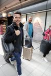 Schiphol  19 mei 2019
Vele fans wachten Duncan Laurence op nadat hij op schiphol is geland . De avond ervoor heeft hij het songfestival gewonnen in israel. Jan Smit met ome Cor