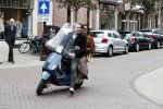 Amsterdam 17 mei 2019
Jelle Feenstra met zijn moeder op vespa scooter.