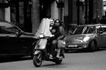 Amsterdam 17 mei 2019
Jelle Feenstra met zijn moeder op vespa scooter.