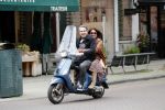 Amsterdam 17 mei 2019
Jelle Feenstra met zijn moeder op vespa scooter.