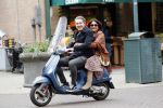 Amsterdam 17 mei 2019
Jelle Feenstra met zijn moeder op vespa scooter.