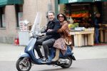 Amsterdam 17 mei 2019
Jelle Feenstra met zijn moeder op vespa scooter.