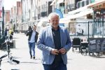 Volendam 22 mei 2019
Boekpresentatie Keje Molenaar bij dine en wine op de dijk in Volendam. Jan Smit presenteert het.
Matthijs de Ligt is er met zijn vriendin Annekee Molenaar. Joep Schreuder