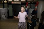Schiphol  19 mei 2019
Vele fans wachten Duncan Laurence op nadat hij op schiphol is geland . De avond ervoor heeft hij het songfestival gewonnen in israel. Kristien v Dillen