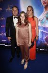 Hilversum 21 mei 2019
Premiere Aladdin in hilversum. martijn Krabbe kwam met zijn vriendin en dochter