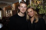 Volendam 22 mei 2019
Boekpresentatie Keje Molenaar bij dine en wine op de dijk in Volendam. Jan Smit presenteert het.
Matthijs de Ligt is er met zijn vriendin Annekee Molenaar