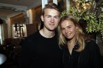 Volendam 22 mei 2019
Boekpresentatie Keje Molenaar bij dine en wine op de dijk in Volendam. Jan Smit presenteert het.
Matthijs de Ligt is er met zijn vriendin Annekee Molenaar