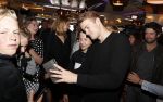 Volendam 22 mei 2019
Boekpresentatie Keje Molenaar bij dine en wine op de dijk in Volendam. Jan Smit presenteert het.
Matthijs de Ligt is er met zijn vriendin Annekee Molenaar