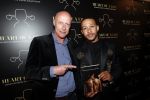 Amsterdam 28 mei 2019
Boekpresentatie Memphis Depay (heart of a lion) in het W hotel. Memphis met schrijver Simon Zwartkruis.