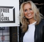 Blaricum 13 mei 2019
Free a girl gala in the red sun in Blaricum. Rene Froger en zijn vrouw Natasja Froger